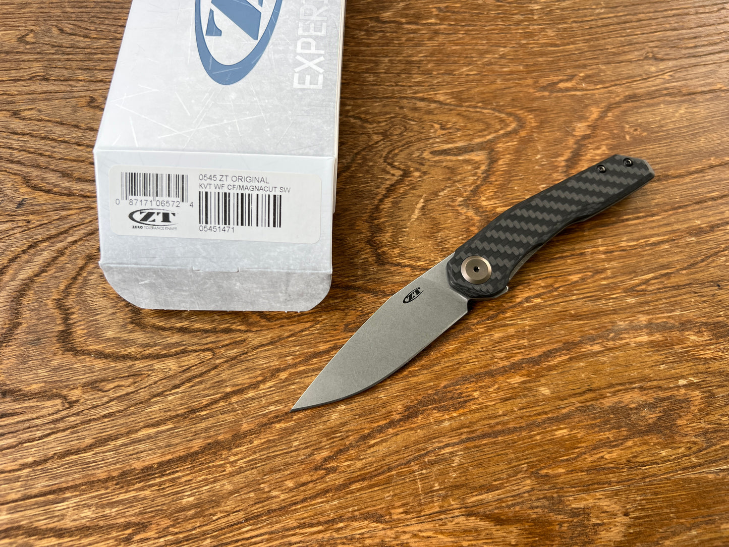 Zero Tolerance 0545 Flipper Knife 3.2" CPM-MagnaCut Stonewashed Drop Point Blade, Carbon Fiber and Titanium Handles, Frame Lock